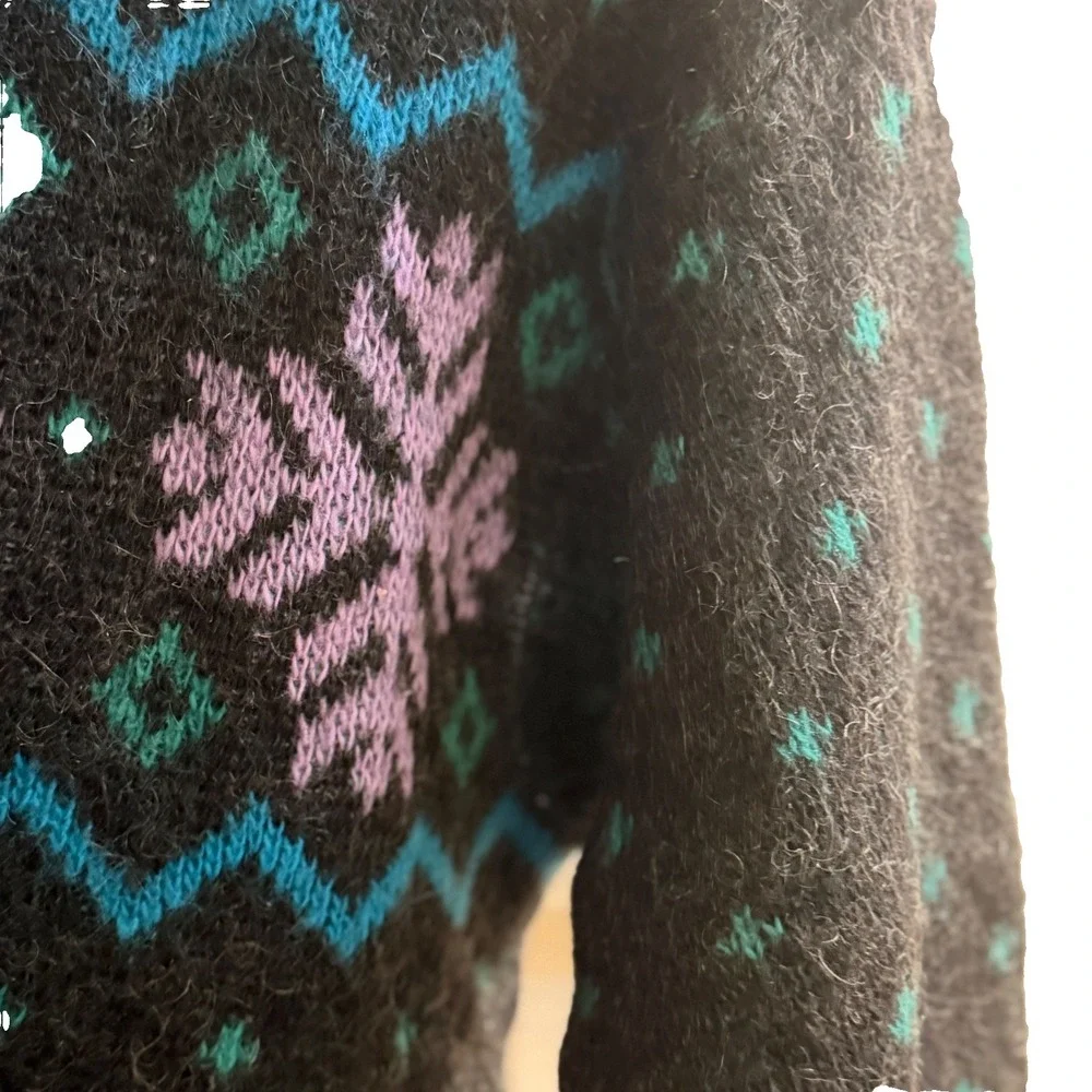 Álafoss Icewool‎ Iceland Wool Sweater Nordic Fair Isle Made Iceland M Vtg